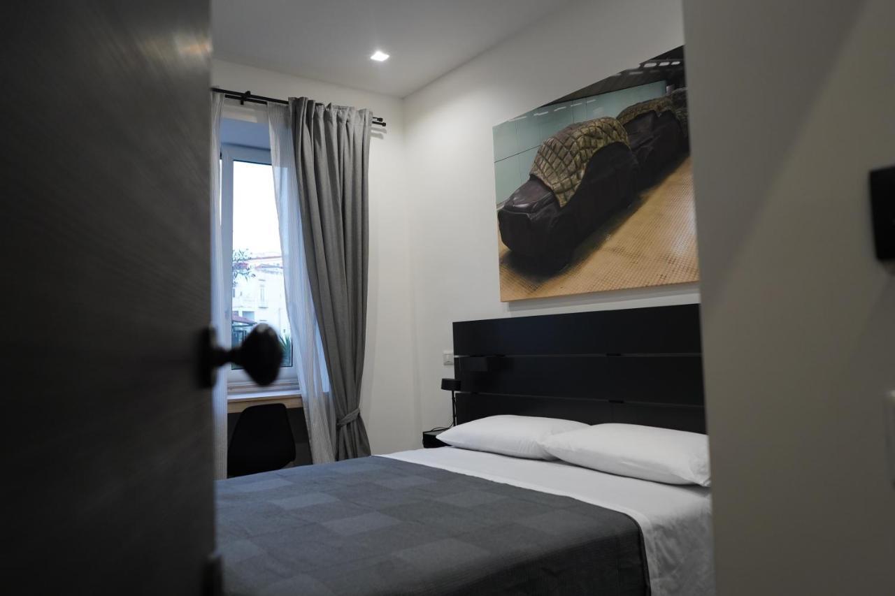 Bed and Breakfast Dimora Metro Santacroce Napoli Esterno foto