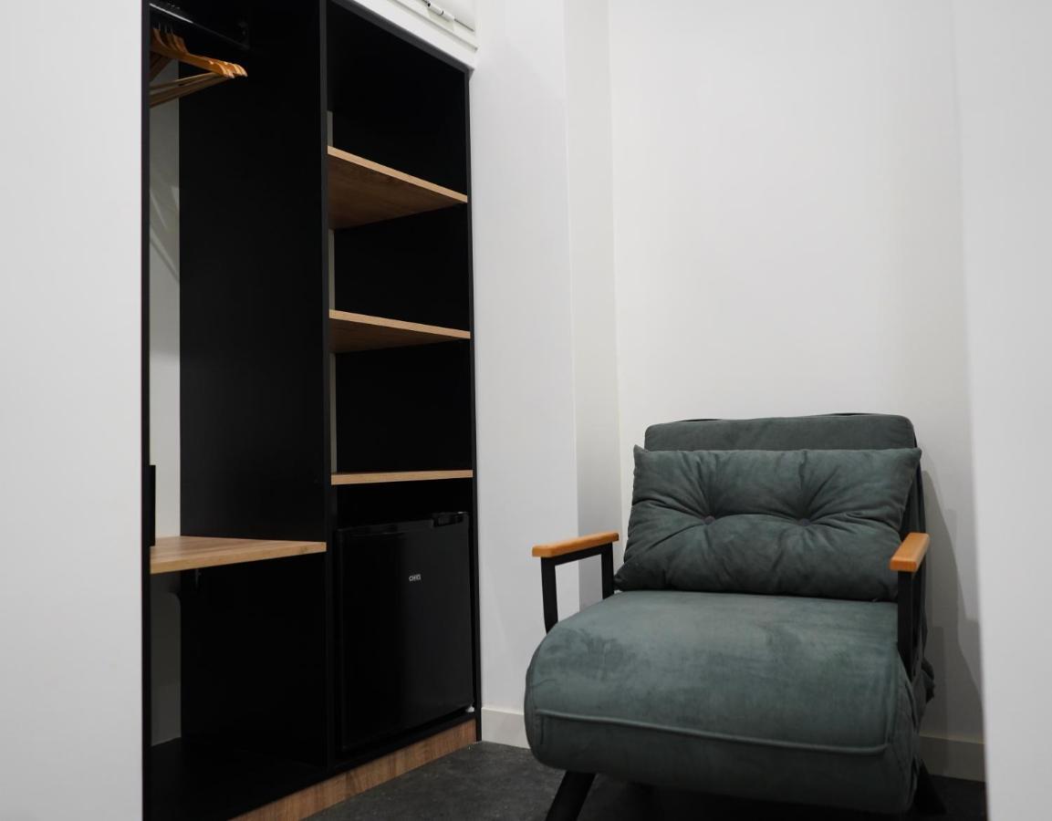 Bed and Breakfast Dimora Metro Santacroce Napoli Esterno foto